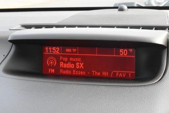 VAUXHALL MERIVA 1.4i Turbo SE MPV 5dr Petrol Auto Euro 6 (120 ps)