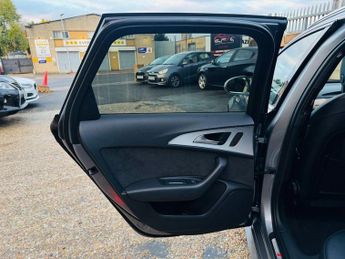 AUDI A6 AVANT 2.0 TDI S line Estate 5dr Diesel S Tronic quattro Euro 6 (s/s) (