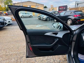 AUDI A6 AVANT 2.0 TDI S line Estate 5dr Diesel S Tronic quattro Euro 6 (s/s) (