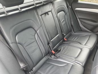 AUDI Q5 2.0 TDI S line Plus SUV 5dr Diesel S Tronic quattro Euro 5 (s/s)