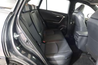 TOYOTA RAV4 2.5 VVT-h Dynamic CVT 4WD Euro 6 (s/s) 5dr