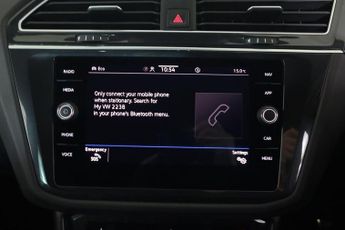 VOLKSWAGEN TIGUAN 1.5 TSI R-Line DSG Euro 6 (s/s) 5dr