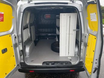 NISSAN e-NV200 40kWh Acenta NO VAT VAN Electric Auto SWB (Quick Charge) (109 ps