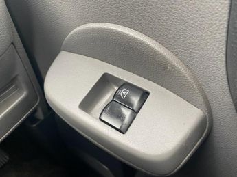 NISSAN e-NV200 40kWh Acenta NO VAT VAN Electric Auto SWB (Quick Charge) (109 ps