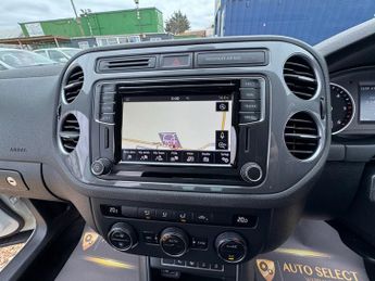 VOLKSWAGEN TIGUAN 2.0 TDI BlueMotion Tech Match SUV 5dr Diesel DSG 4WD Euro 6 (s/s