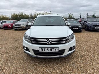 VOLKSWAGEN TIGUAN 2.0 TDI BlueMotion Tech Match SUV 5dr Diesel DSG 4WD Euro 6 (s/s