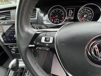 VOLKSWAGEN GOLF 1.5 TSI EVO GPF SE Hatchback 5dr Petrol DSG Euro 6 (s/s) (130 ps