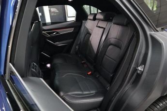 JAGUAR F-PACE 2.0 D200 MHEV R-Dynamic S SUV 5dr Diesel Auto AWD Euro 6 (s/s) (