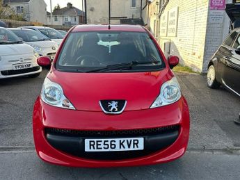PEUGEOT 107 1.0 12V Urban Hatchback 3dr Petrol 2 Tronic Euro 4 (68 ps)