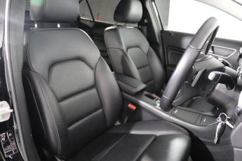 MERCEDES-BENZ 180 2.1 GLA200d Sport (Premium) SUV 5dr Diesel 7G-DCT 4MATIC Euro 6 