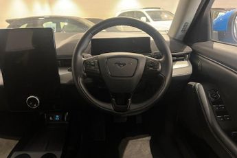 FORD MUSTANG MACH-E Extended Range 91kWh SUV 5dr Electric Automatic (294 ps) Adaptiv