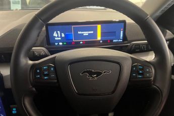 FORD MUSTANG MACH-E Extended Range 91kWh SUV 5dr Electric Automatic (294 ps) Adaptiv