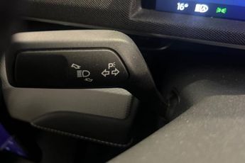 FORD MUSTANG MACH-E Extended Range 91kWh SUV 5dr Electric Automatic (294 ps) Adaptiv