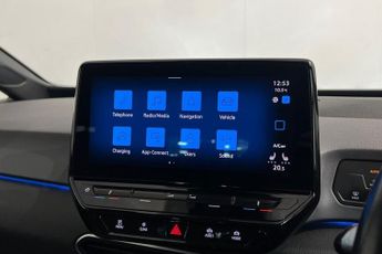 VOLKSWAGEN ID.3 Pro Performance 58kWh Life Hatchback 5dr Electric Auto (204 ps)