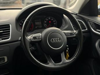 AUDI Q3 2.0 TFSI SE SUV 5dr Petrol S Tronic quattro Euro 6 (s/s) (180 ps