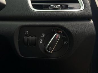 AUDI Q3 2.0 TFSI SE SUV 5dr Petrol S Tronic quattro Euro 6 (s/s) (180 ps