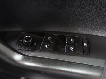 VOLKSWAGEN POLO 1.0 TSI SE Hatchback 5dr Petrol DSG Euro 6 (s/s) (95 ps)