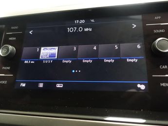 VOLKSWAGEN POLO 1.0 TSI SE Hatchback 5dr Petrol DSG Euro 6 (s/s) (95 ps)