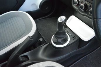 RENAULT TWINGO 1.0 SCe Play Hatchback 5dr Petrol Manual Euro 6 (70 ps)