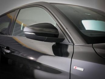 AUDI A1 1.0 TFSI 25 S line Sportback 5dr Petrol S Tronic Euro 6 (s/s) (9