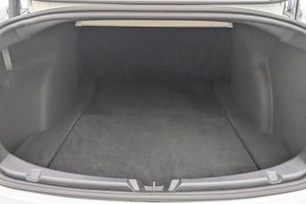 TESLA Model 3 (Dual Motor) Long Range Saloon 4dr Electric Auto 4WDE (346 ps)
