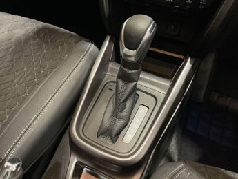 SUZUKI VITARA 1.5 SZ5 SUV 5dr Petrol Hybrid AGS Auto Euro 6 (s/s) (115 ps)