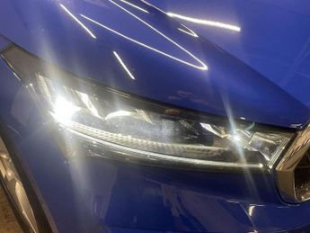 SKODA ENYAQ 62kWh 60 SUV 5dr Electric Auto (DC120kW) (179 ps)