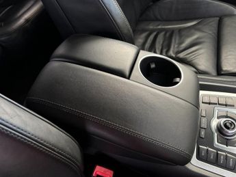 AUDI Q7 3.0 TDI V6 S line Style Edition SUV 5dr Diesel Tiptronic quattro