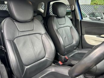RENAULT CAPTUR 1.3 TCe ENERGY GT Line SUV 5dr Petrol EDC Euro 6 (s/s) (150 ps)
