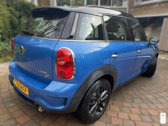 MINI COUNTRYMAN 2.0 Cooper SD SUV 5dr Diesel Auto ALL4 Euro 5 (143 ps)