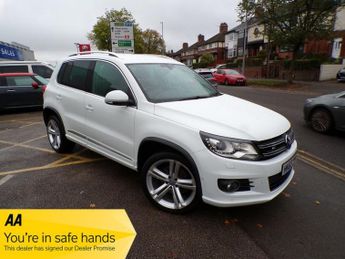 Volkswagen Tiguan 2.0 TDI BlueMotion Tech R-Line Edition SUV 5dr Diesel Manual 4WD