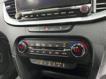 KIA XCEED 1.4 T-GDi 3 SUV 5dr Petrol Manual Euro 6 (s/s) (138 bhp)
