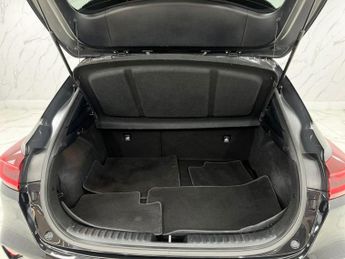 KIA XCEED 1.4 T-GDi 3 SUV 5dr Petrol Manual Euro 6 (s/s) (138 bhp)