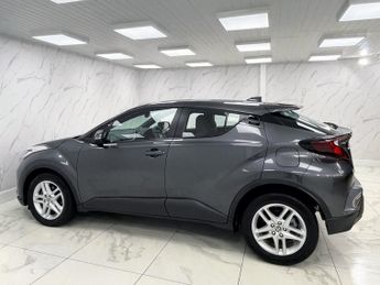 TOYOTA C-HR 1.8 VVT-h GPF Icon SUV 5dr Petrol Hybrid CVT Euro 6 (s/s) (122 p