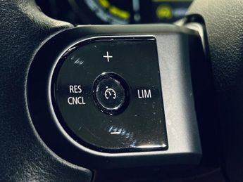 MINI Electric Hatch Cooper SE 32.6kWh Level 2 Hatchback 3dr Electric Auto (184 ps)