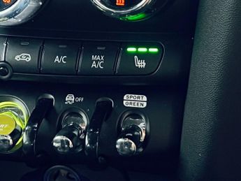 MINI Electric Hatch Cooper SE 32.6kWh Level 2 Hatchback 3dr Electric Auto (184 ps)