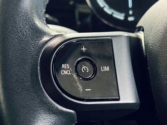 MINI Electric Hatch Cooper SE 32.6kWh Level 2 Hatchback 3dr Electric Auto (184 ps)