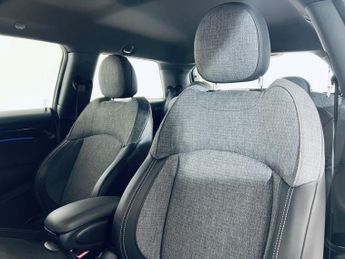 MINI Electric Hatch Cooper SE 32.6kWh Level 2 Hatchback 3dr Electric Auto (184 ps)