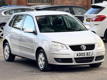 VOLKSWAGEN POLO 1.4 S Hatchback 5dr Petrol Automatic (185 g/km, 74 bhp)