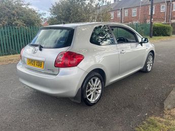TOYOTA AURIS 1.4 VVT-i TR Hatchback 3dr Petrol Manual (163 g/km, 97 bhp)