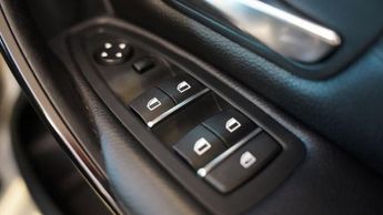 BMW 3 SERIES 2.0 320d Sport Saloon 4dr Diesel Auto Euro 6 (s/s) (190 ps)