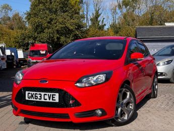 Ford Focus 2.0T EcoBoost ST-2 Hatchback 5dr Petrol Manual Euro 5 (s/s) (250