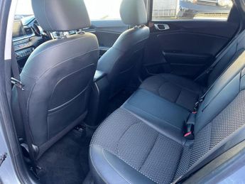 KIA CEED 1.6 CRDi 3 Sportswagon 5dr Diesel DCT Euro 6 (s/s) (114 bhp)
