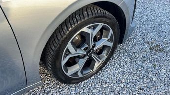 KIA CEED 1.6 CRDi 3 Sportswagon 5dr Diesel DCT Euro 6 (s/s) (114 bhp)