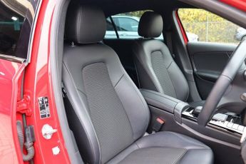 MERCEDES-BENZ A-CLASS A180D 1.5 SPORT EXECUTIVE 