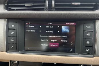 JAGUAR XF 2.0d Prestige Saloon 4dr Diesel Auto Euro 6 (s/s) (180 ps) Rear 