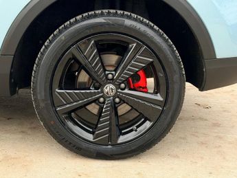 MG MG ZS 44.5kWh Exclusive SUV 5dr Electric Auto (143 ps)