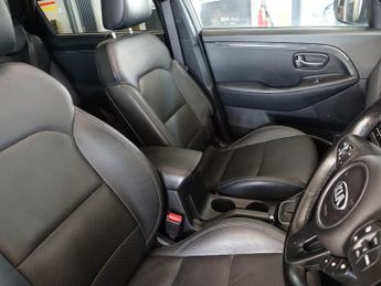 KIA CARENS 1.7 CRDi 4 MPV 5dr Diesel DCT Euro 6 (s/s) (139 bhp)