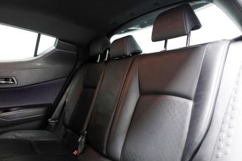 TOYOTA C-HR 1.8 VVT-h Dynamic SUV 5dr Petrol Hybrid CVT Euro 6 (s/s) (122 ps