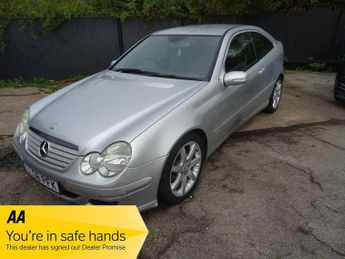 Mercedes C Class 2.1 C220 CDI SE Coupe 2dr Diesel Automatic (174 g/km, 143 bhp)